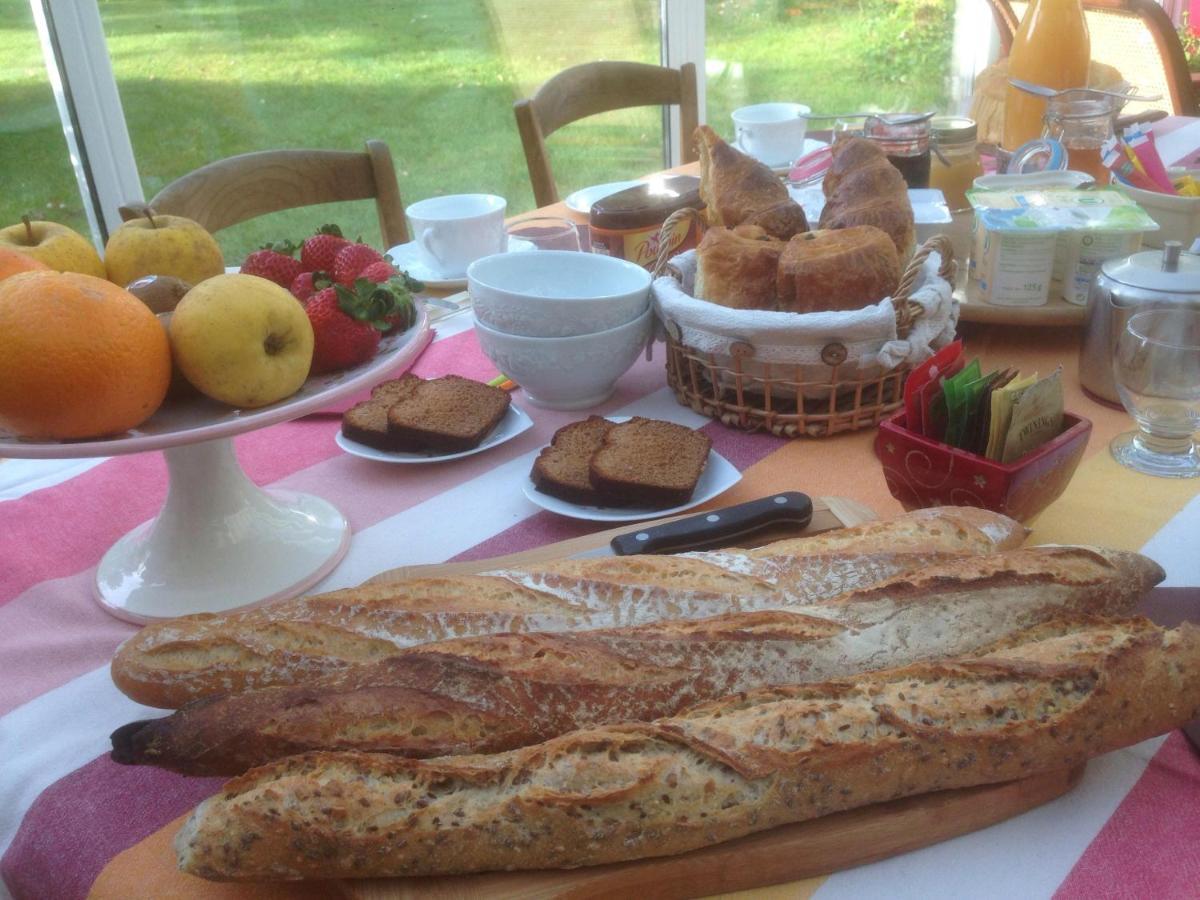 Chez Pierre Et Caroline Bed & Breakfast Les Herbiers Luaran gambar